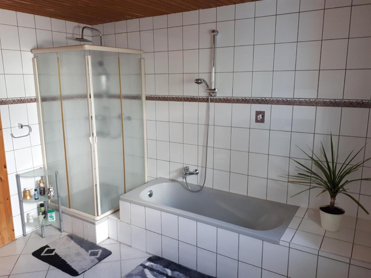 Gaestehaus Moebius Markt Erlbach Buitenkant foto